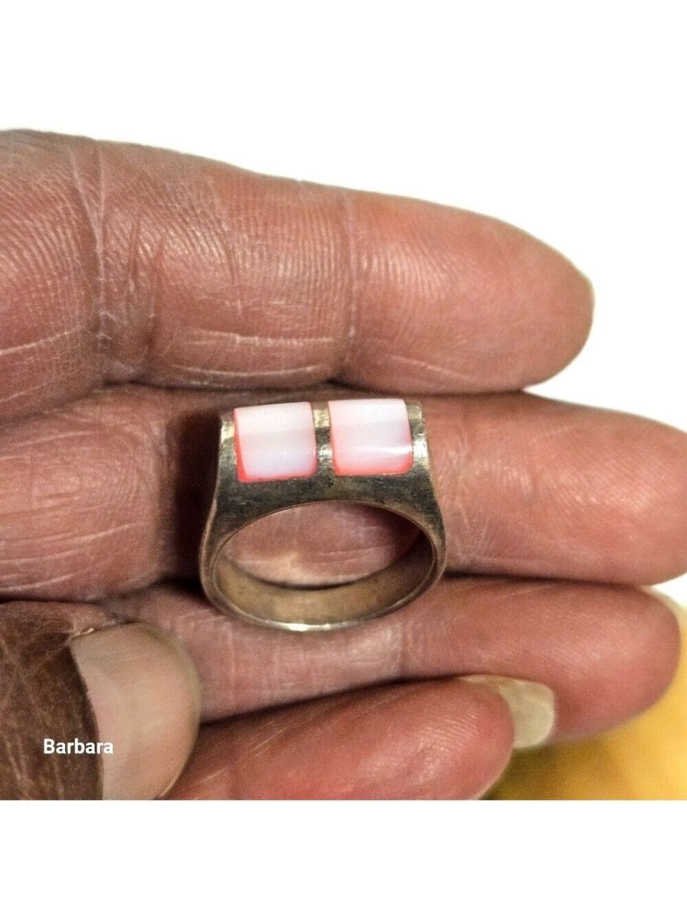 925 Sterling Pink Mother of Pearl Ring. Size 7